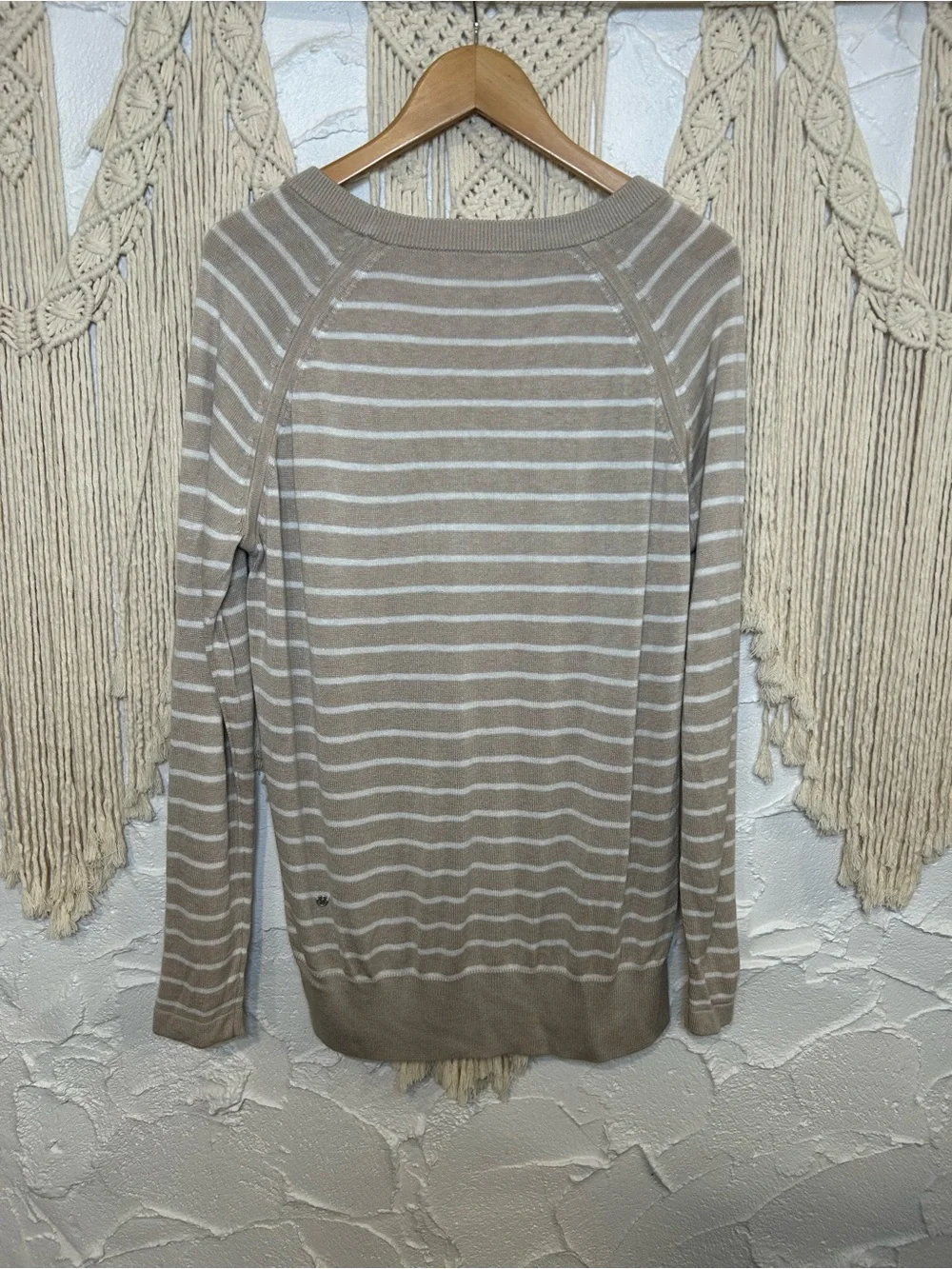 Lululemon Post Savasana Pullover Cashmere Blend P2P 23.5” - Picture 11 of 14